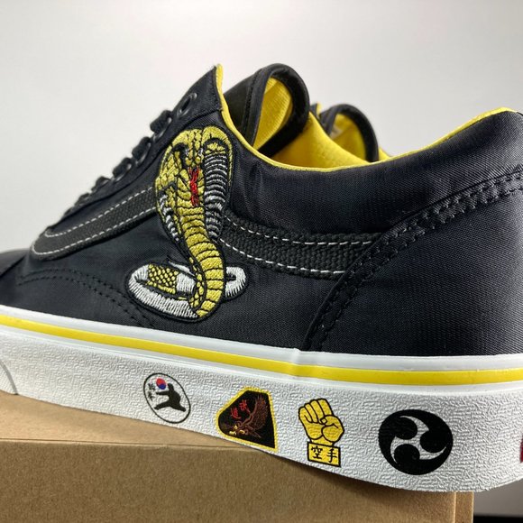 Vans X Cobra Kai Old Skool Shoe | Size 7.5 US Men - Picture 8 of 11